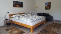 Schlafzimmer Doppelbett Ferienwohnung Eule in Kommern