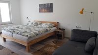 Schlafzimmer Doppelbett Ferienwohnung Eule in Kommern